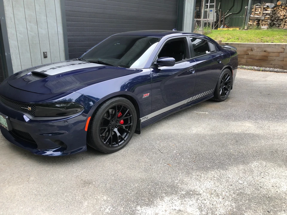 2016 Dodge Charger SRT & 392 7th Gen - Image 9 of 31