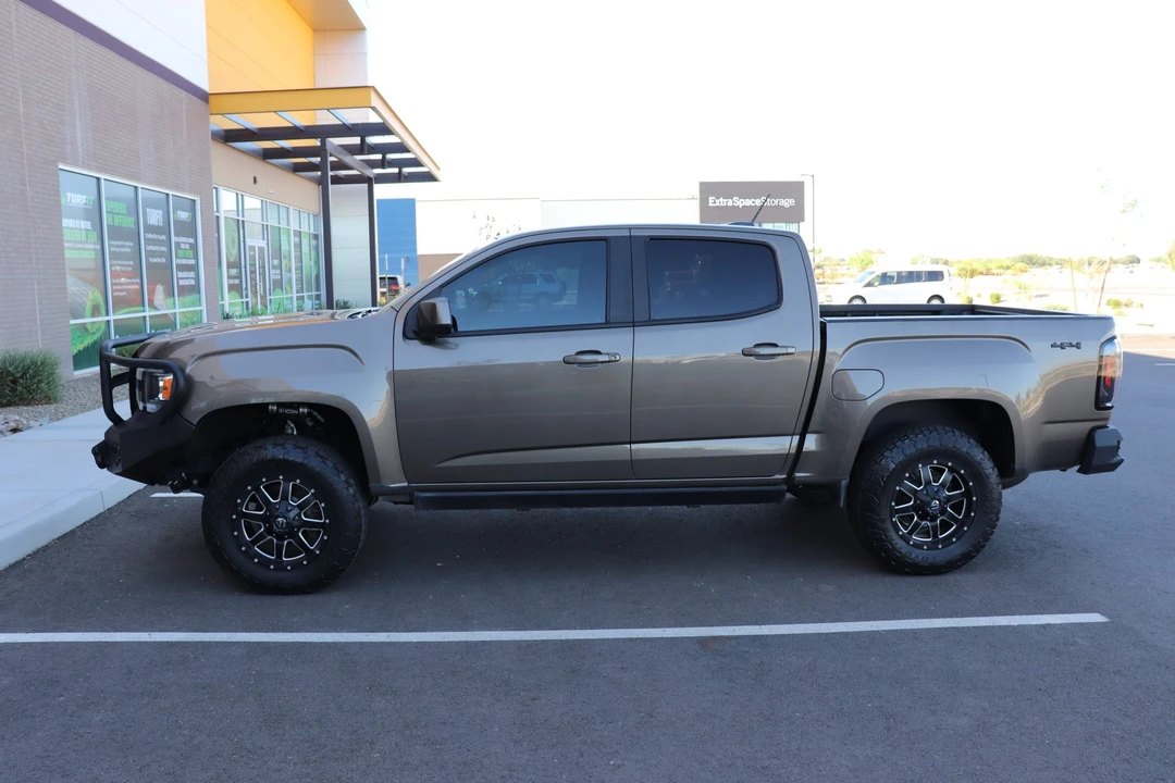 2016 GMC Canyon 2nd Gen - Image 2 of 31