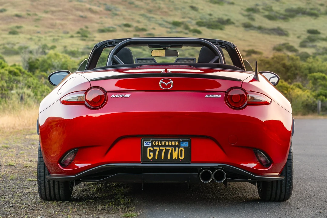 2016 Mazda ND MX-5 Miata - Image 6 of 31