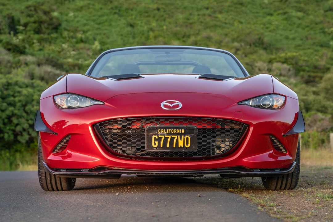 2016 Mazda ND MX-5 Miata - Image 3 of 31