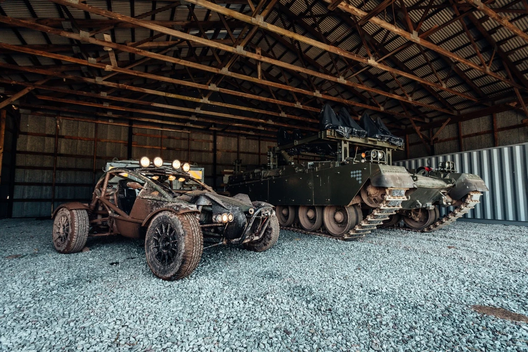 2017 Ariel - Image 18 of 31