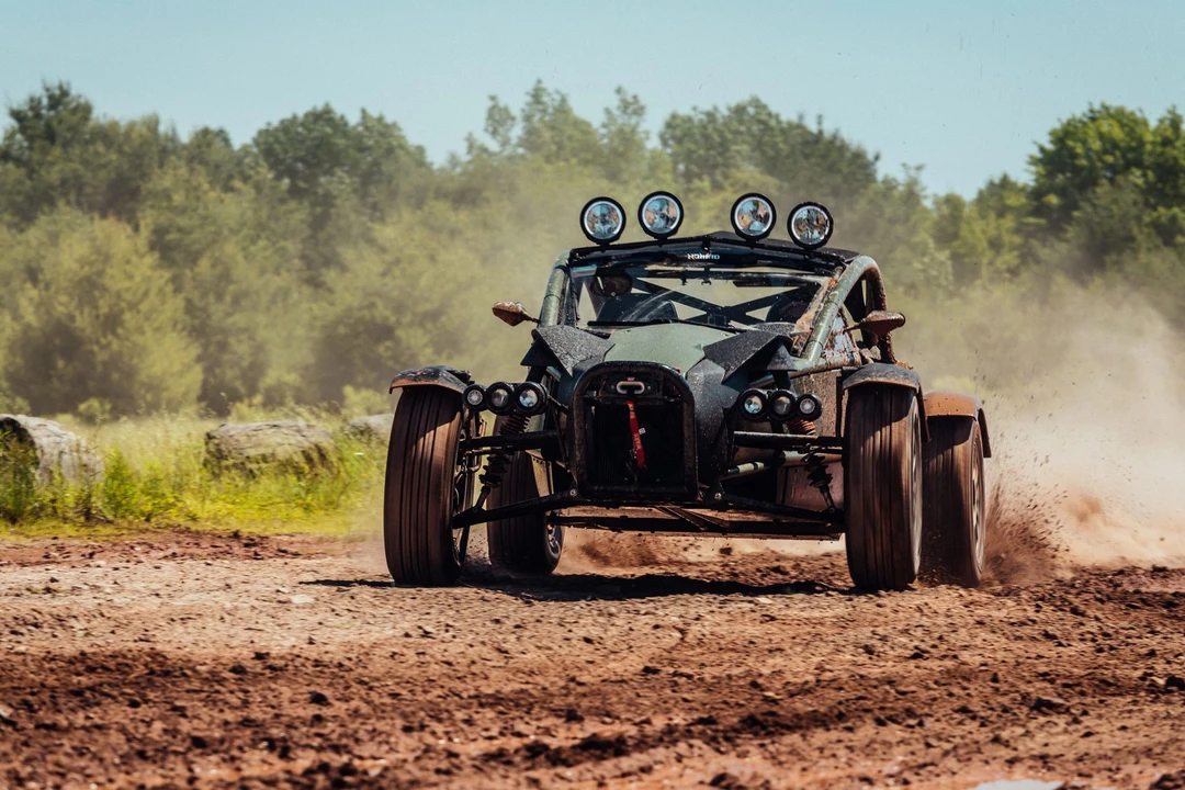 2017 Ariel - Image 16 of 31