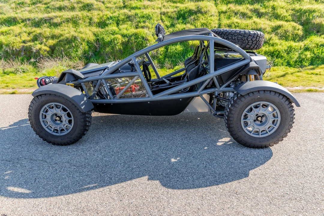 2017 Ariel - Image 8 of 31