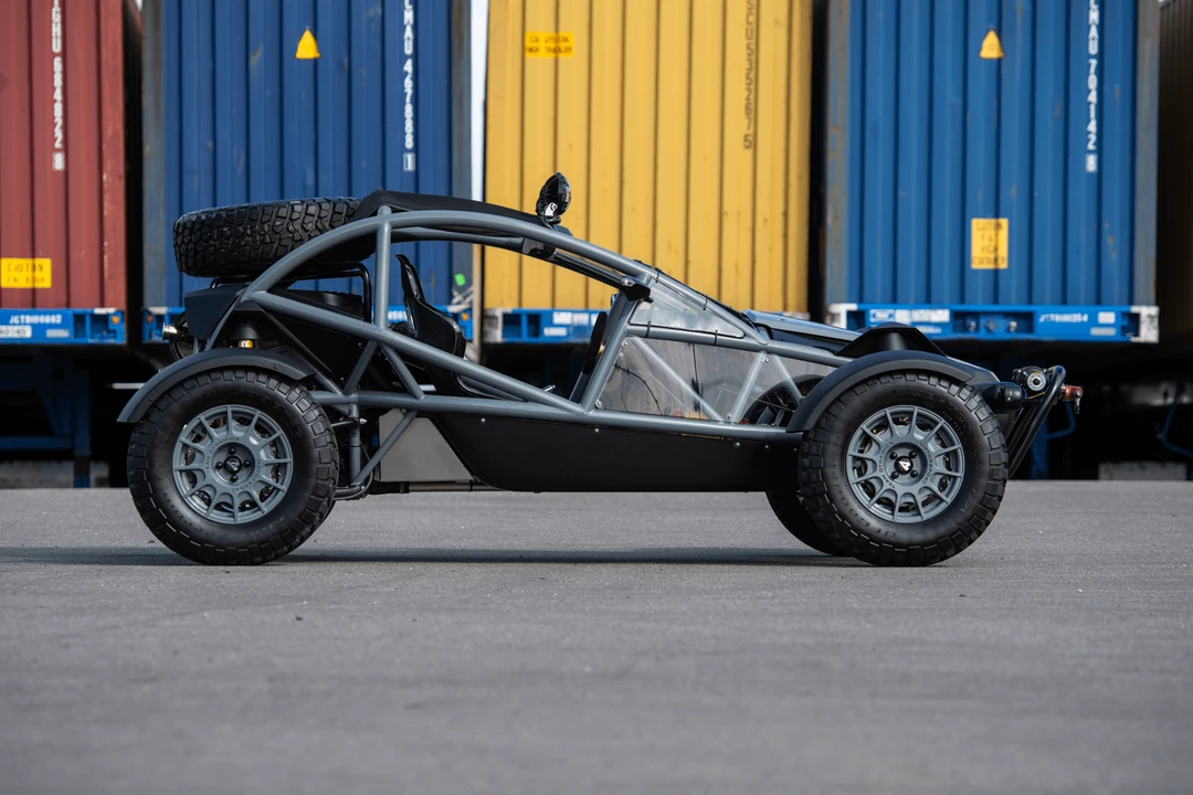 2017 Ariel - Image 17 of 31