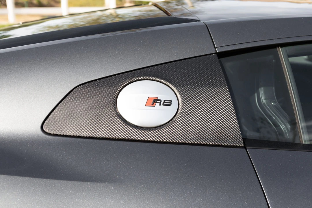 2017 Audi 4S R8 - Image 20 of 31