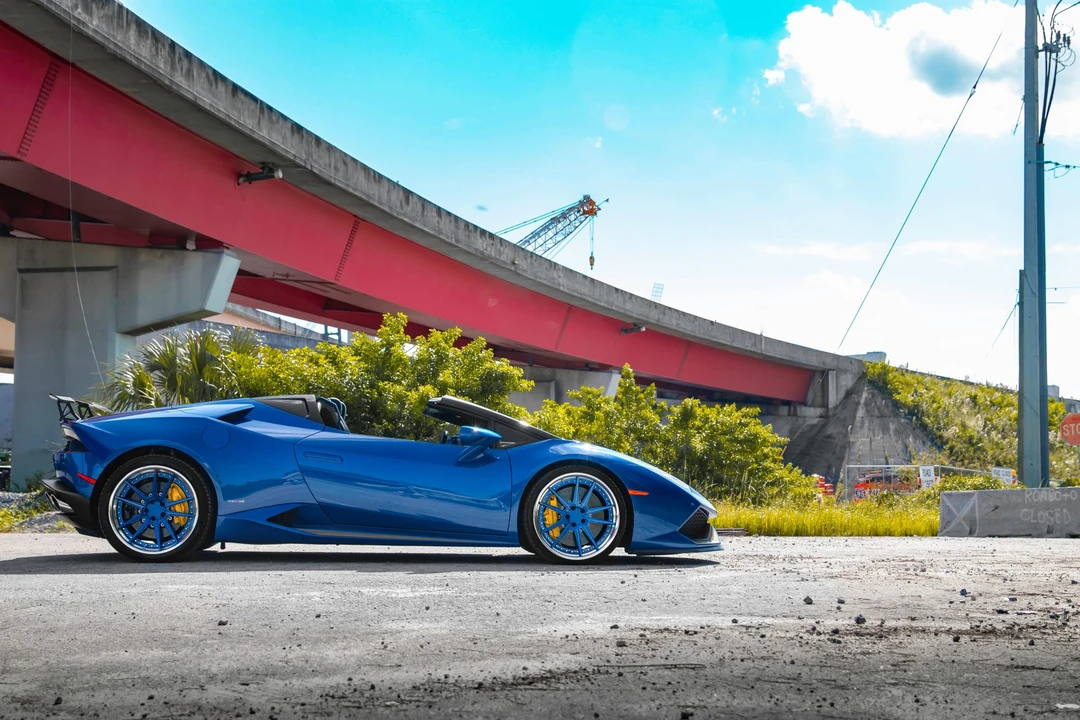 2017 Lamborghini Huracan LP610-4 - Image 7 of 31