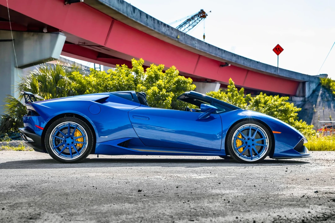 2017 Lamborghini Huracan LP610-4 - Image 8 of 31
