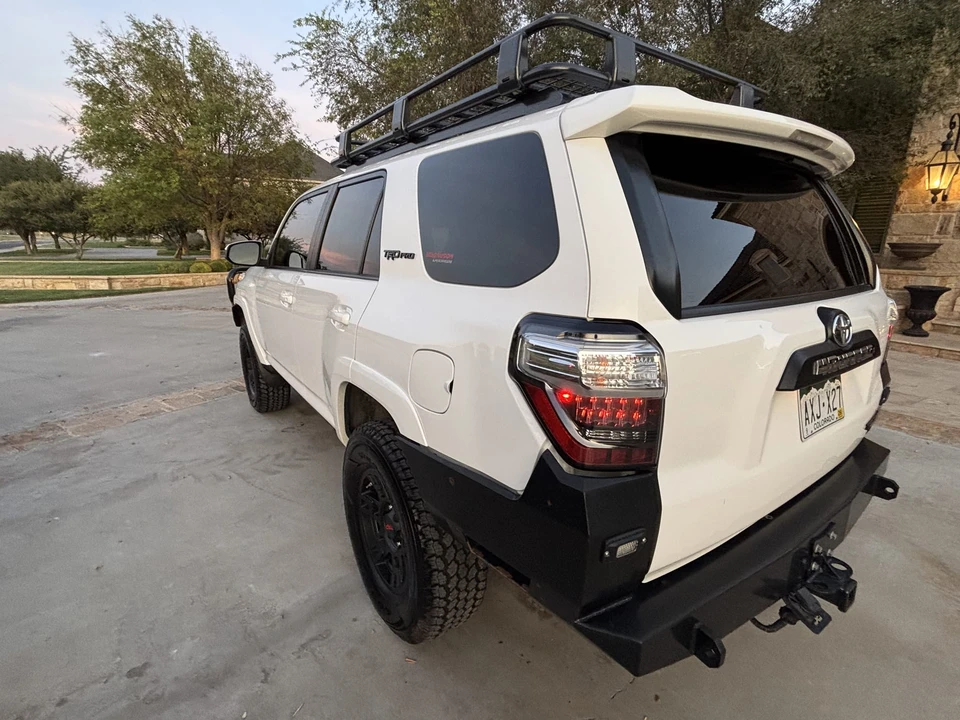 2017 Toyota 4Runner 5th Gen - Image 26 of 31