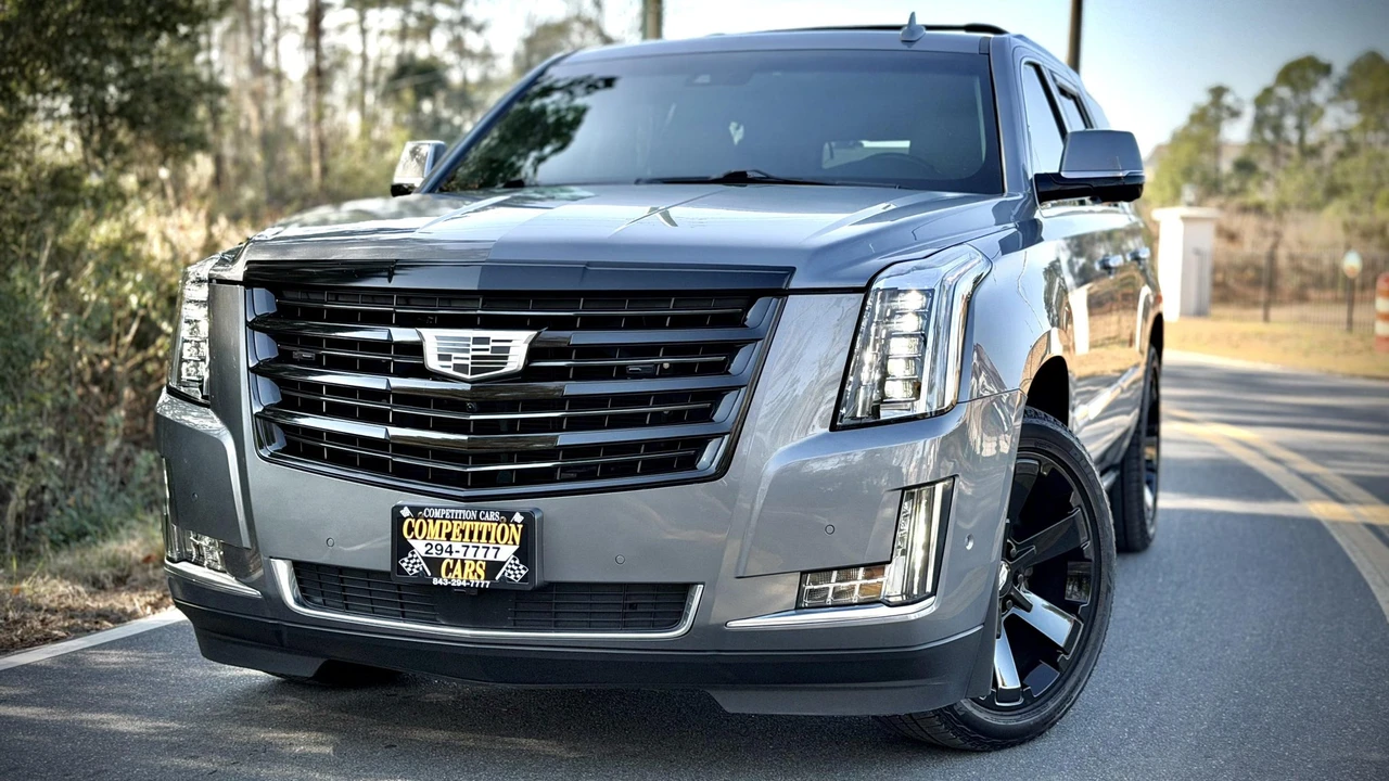 2018 Cadillac Escalade 4th Gen - Image 9 of 31