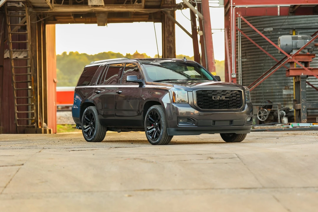 2018 GMC Yukon 4th Gen - Image 12 of 31