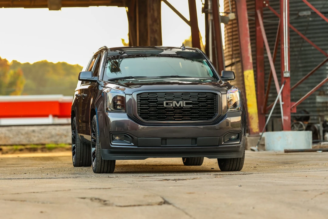 2018 GMC Yukon 4th Gen - Image 8 of 31