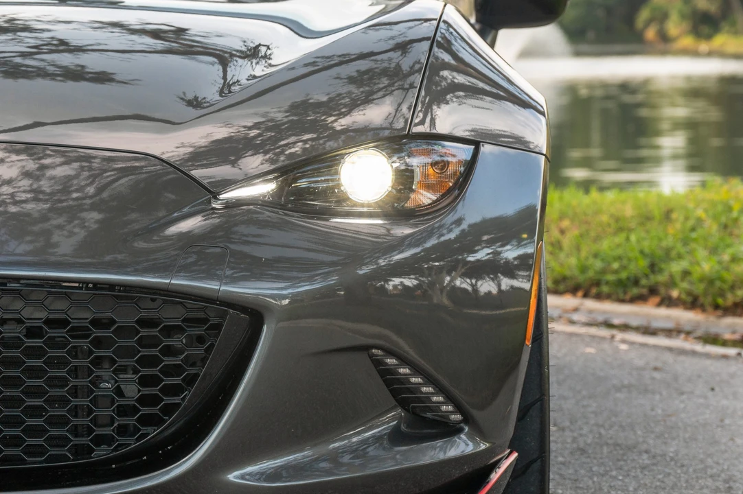 2018 Mazda ND MX-5 Miata - Image 15 of 31
