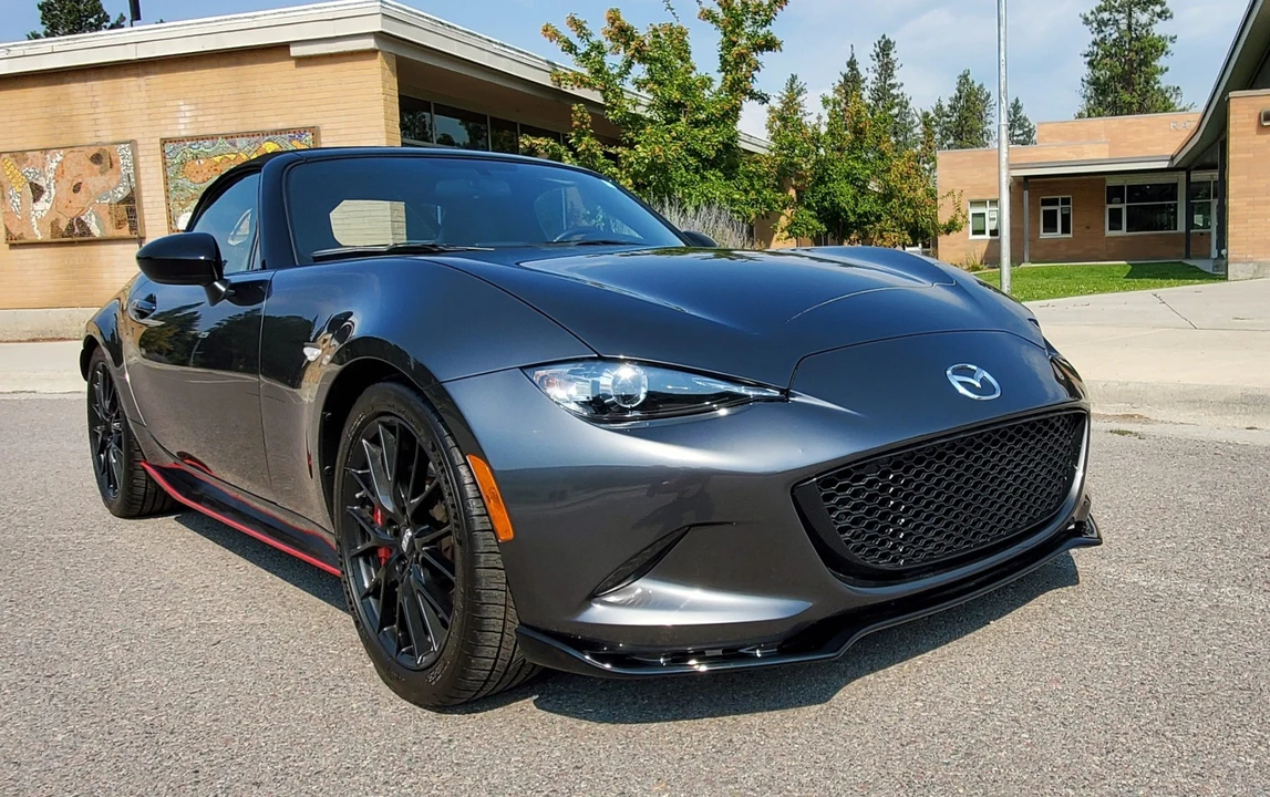 2018 Mazda ND MX-5 Miata - Image 17 of 31