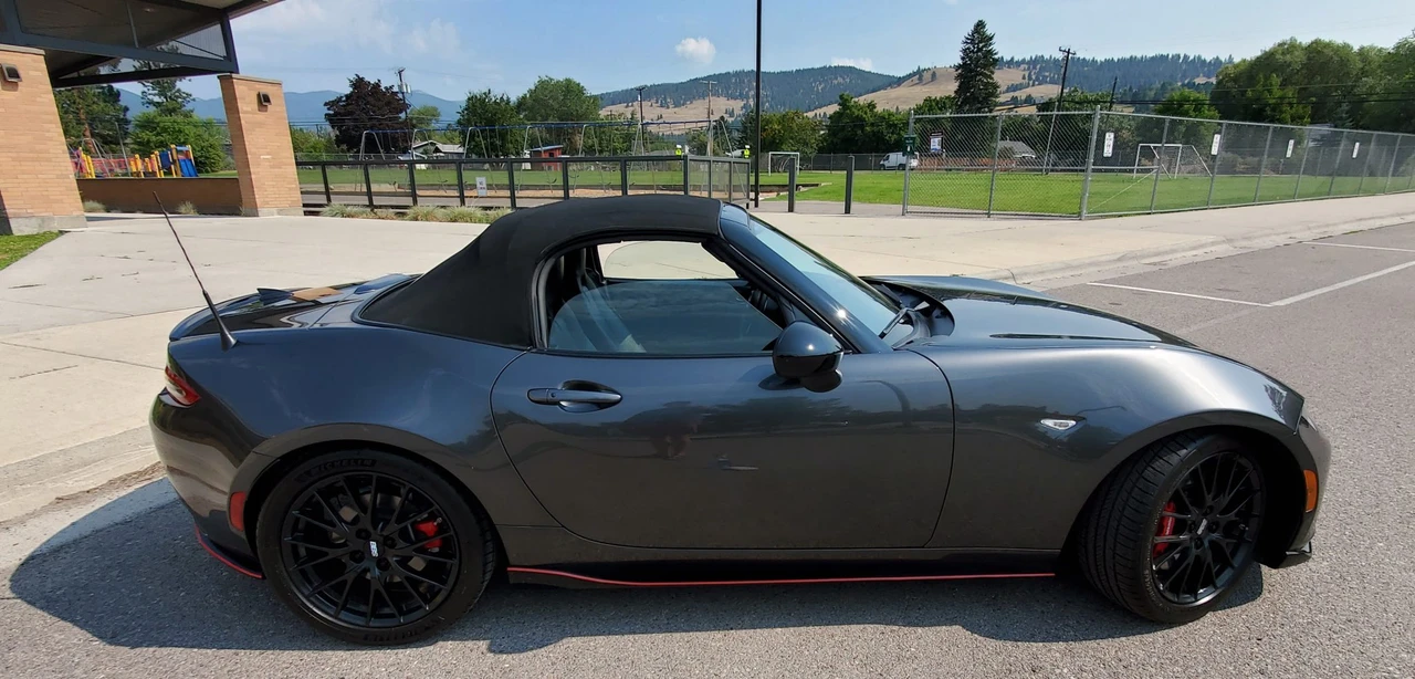 2018 Mazda ND MX-5 Miata - Image 15 of 31
