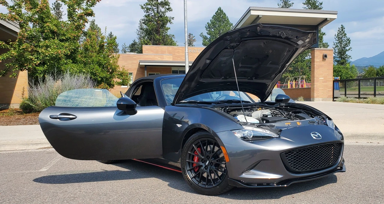 2018 Mazda ND MX-5 Miata - Image 27 of 31