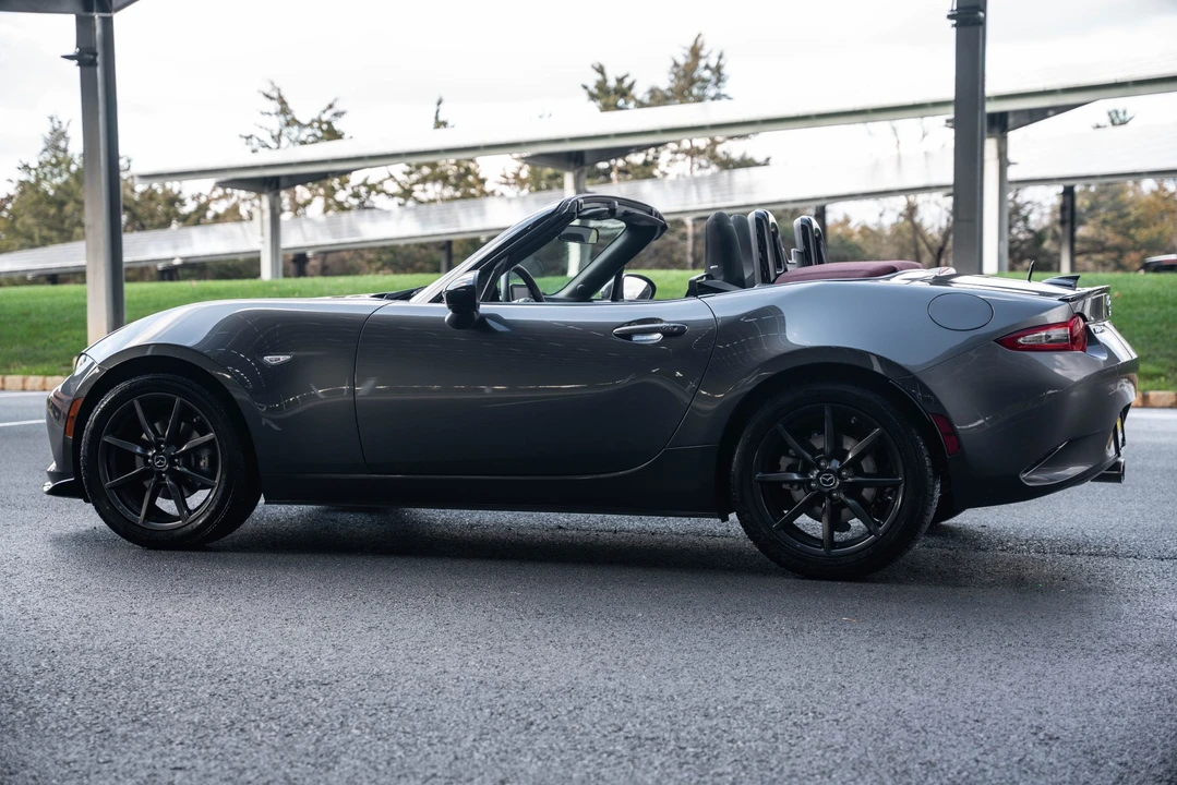 2018 Mazda ND MX-5 Miata - Image 14 of 31