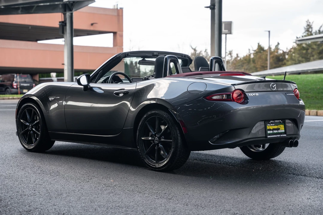 2018 Mazda ND MX-5 Miata - Image 16 of 31