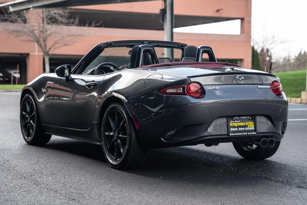 2018 Mazda ND MX-5 Miata - Image 17 of 31