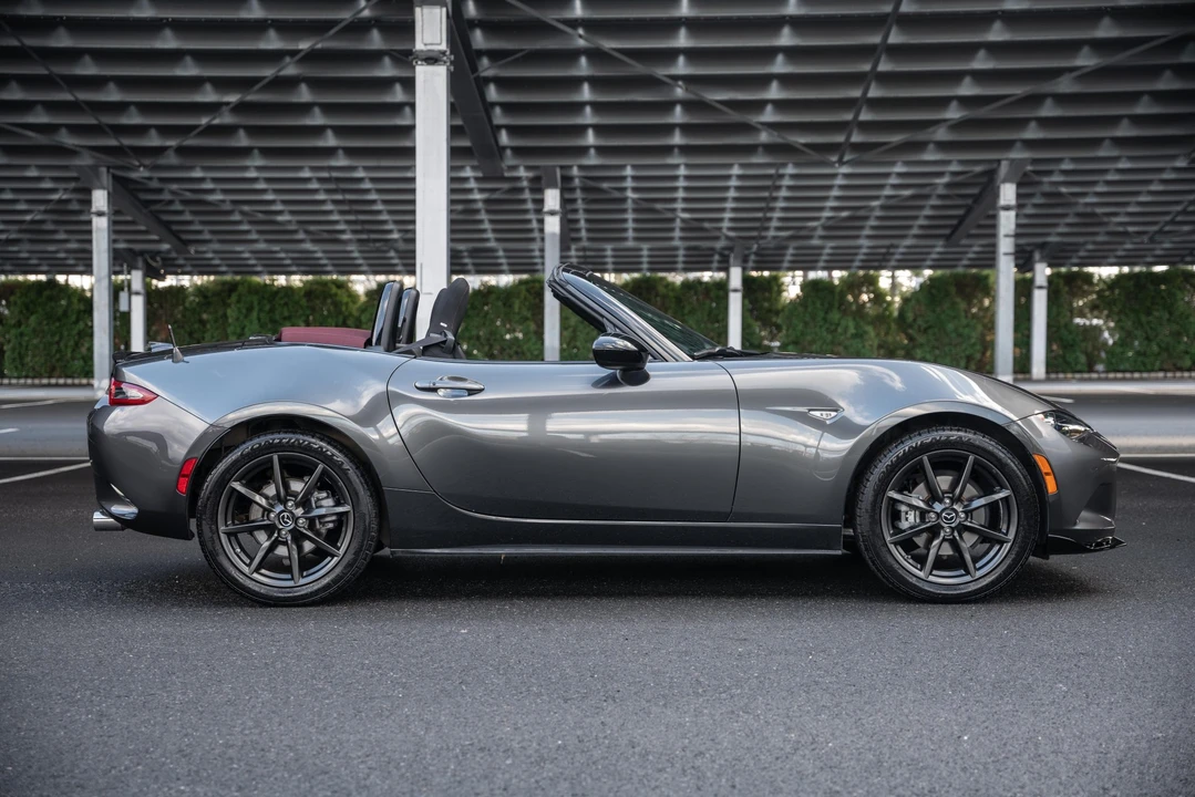 2018 Mazda ND MX-5 Miata - Image 26 of 31