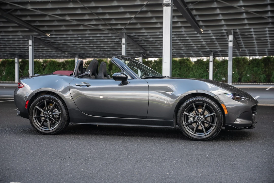 2018 Mazda ND MX-5 Miata - Image 28 of 31