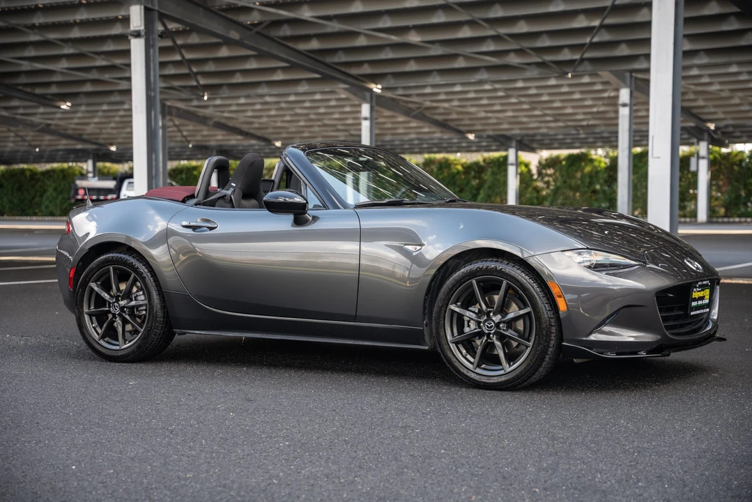 2018 Mazda ND MX-5 Miata - Image 29 of 31