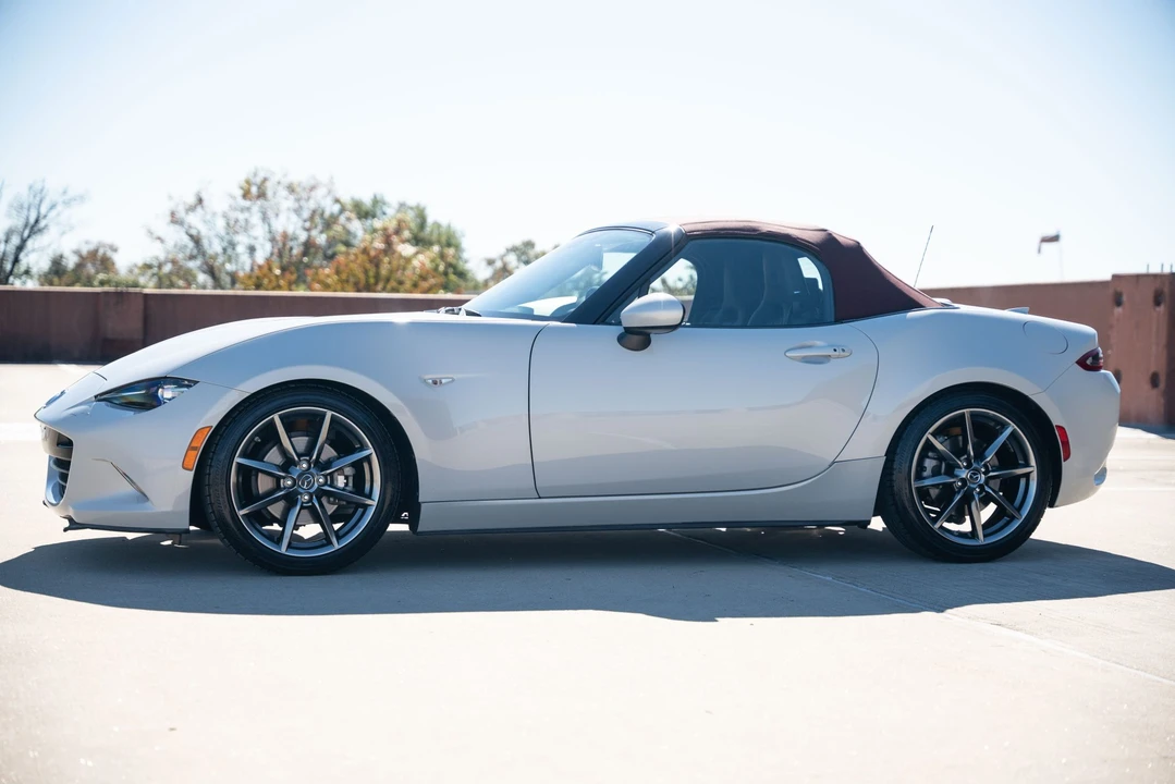 2018 Mazda ND MX-5 Miata - Image 13 of 31