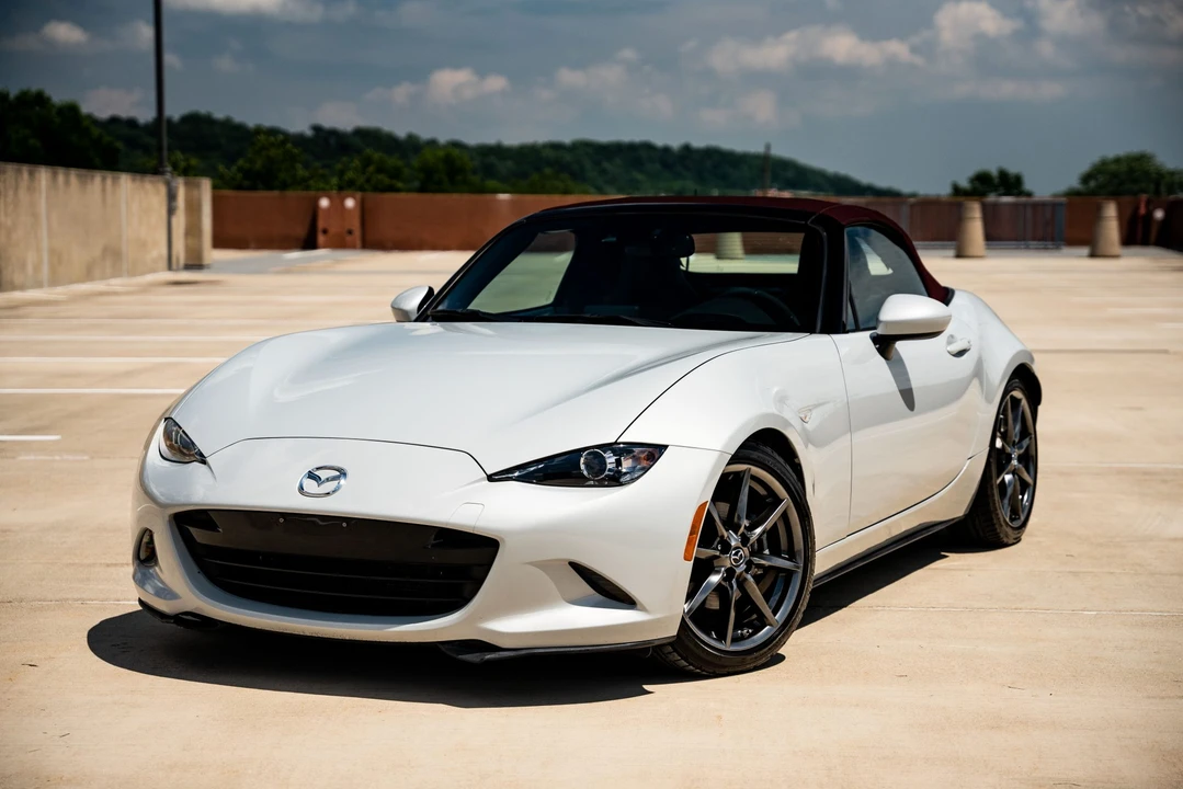 2018 Mazda ND MX-5 Miata - Image 26 of 31