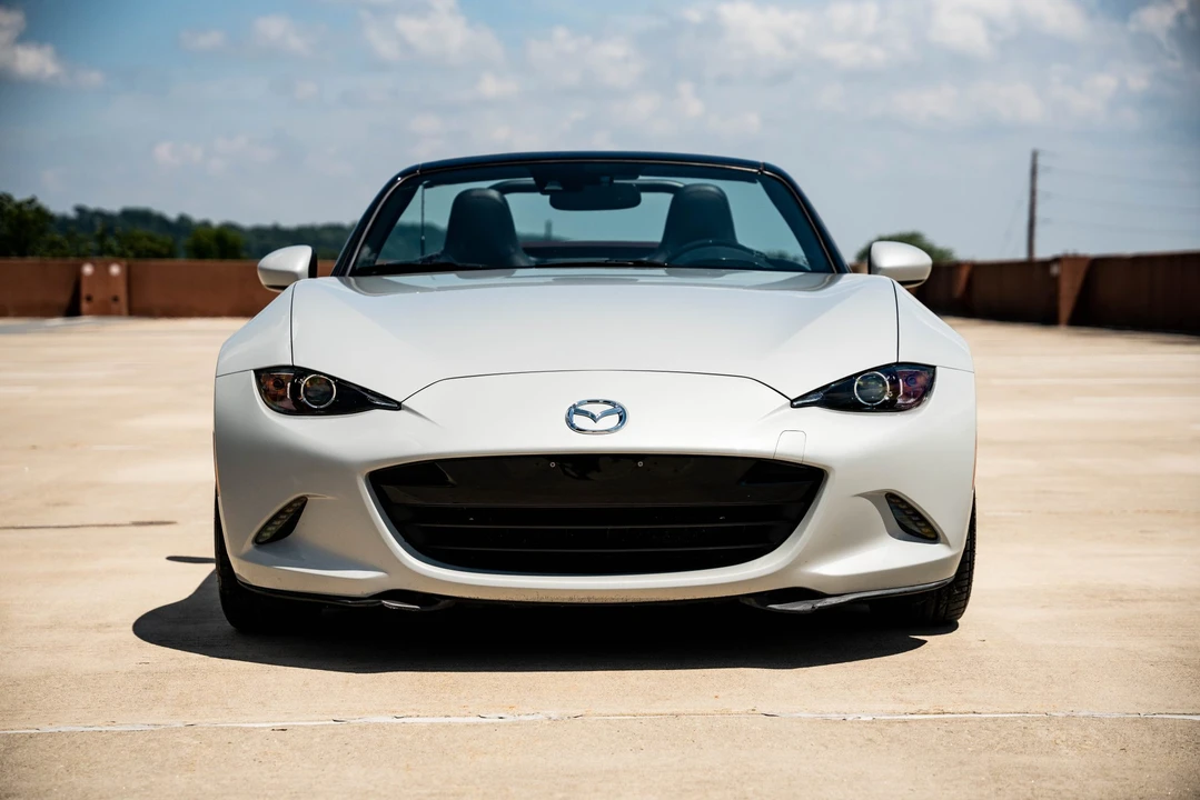 2018 Mazda ND MX-5 Miata - Image 4 of 31