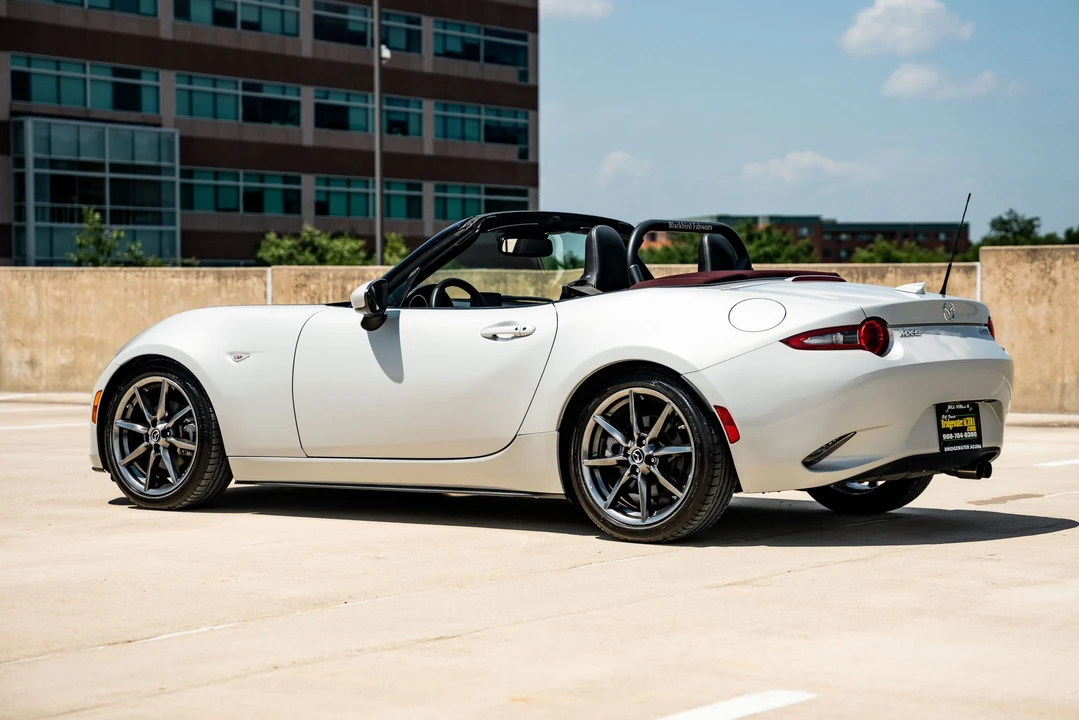 2018 Mazda ND MX-5 Miata - Image 20 of 31