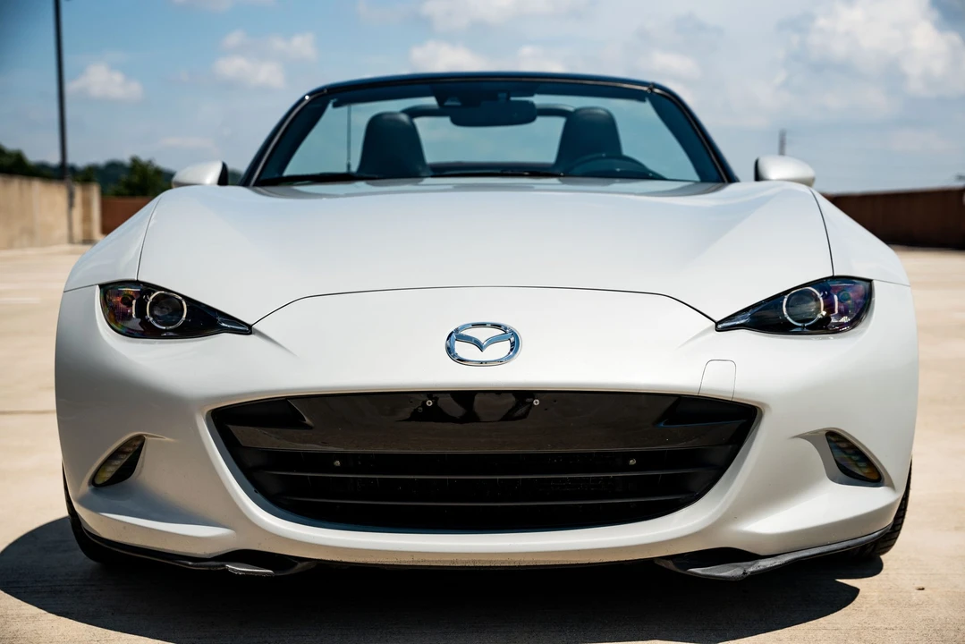 2018 Mazda ND MX-5 Miata - Image 5 of 31