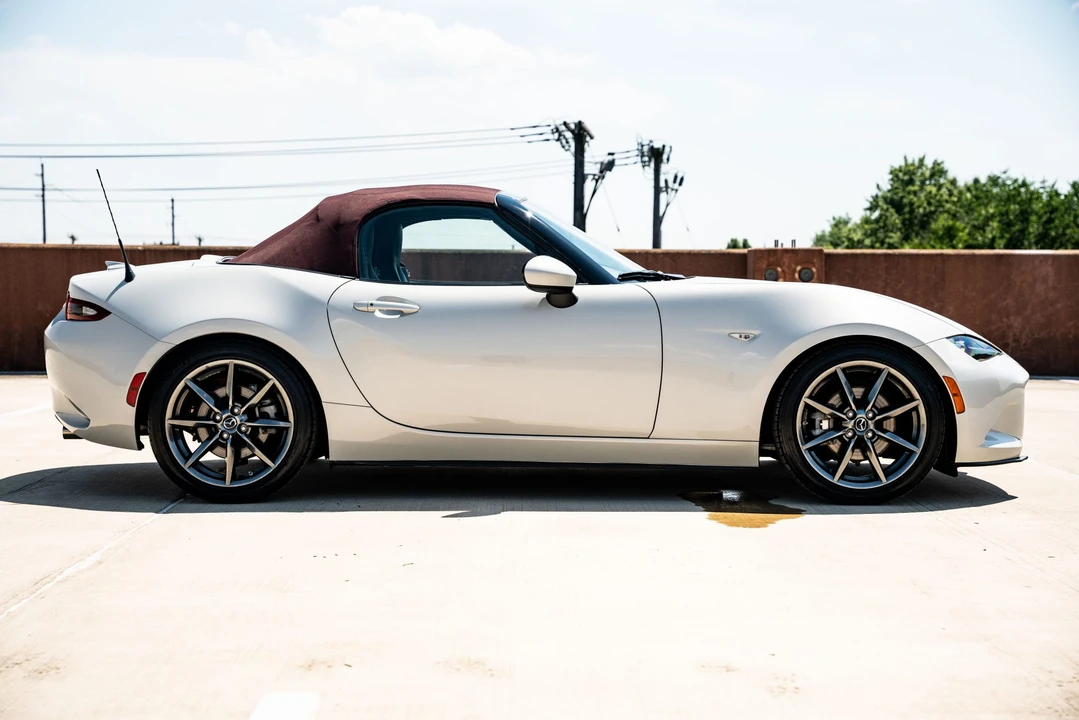 2018 Mazda ND MX-5 Miata - Image 29 of 31