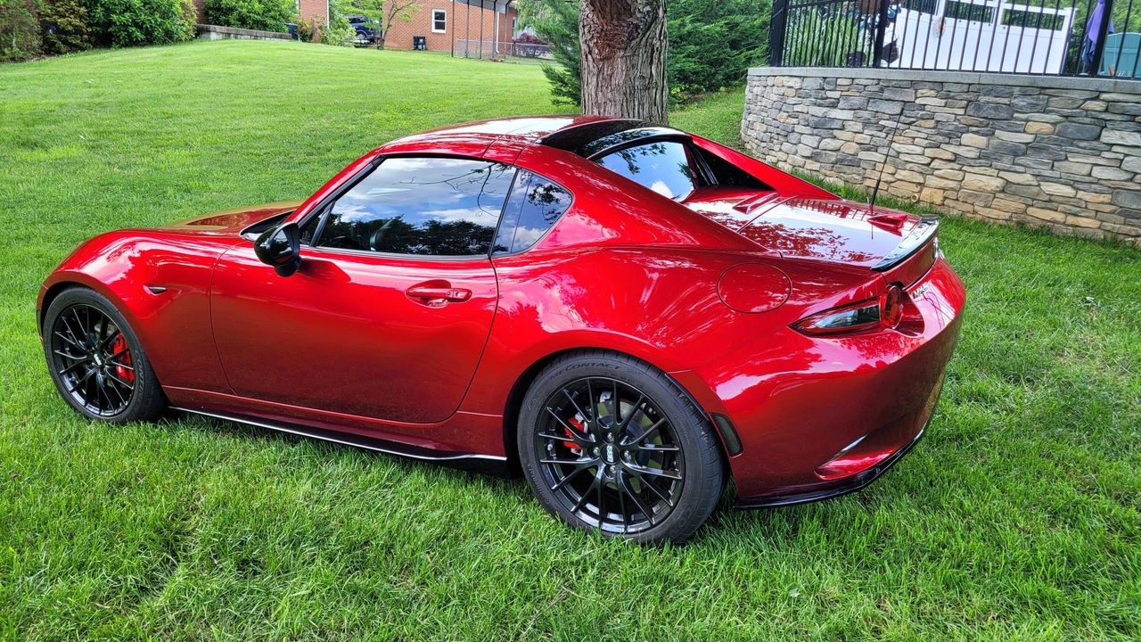 2018 Mazda ND MX-5 Miata - Image 19 of 31