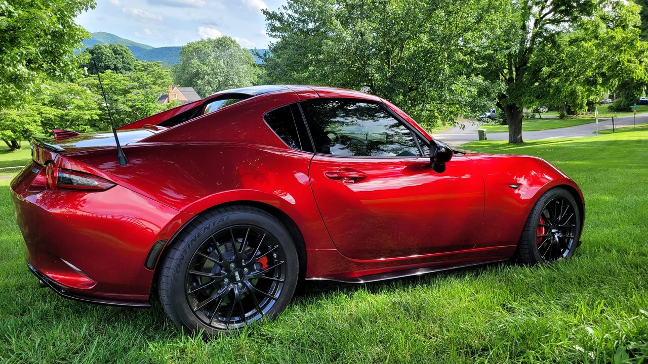 2018 Mazda ND MX-5 Miata - Image 25 of 31