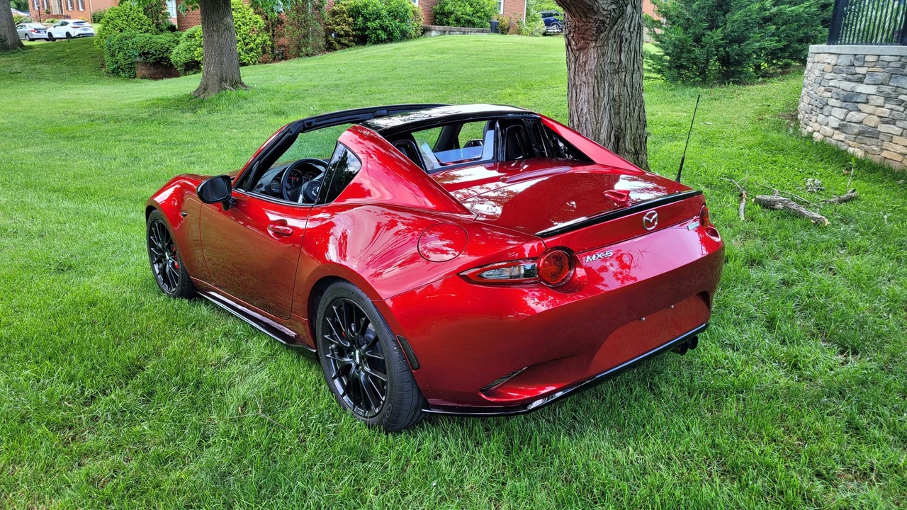 2018 Mazda ND MX-5 Miata - Image 8 of 31