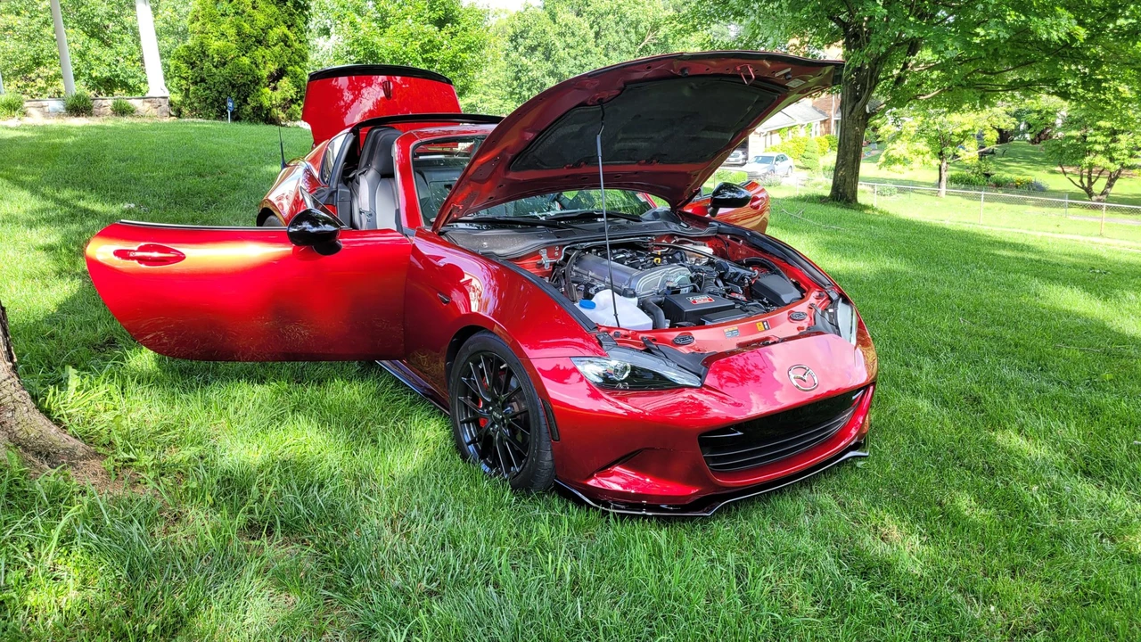 2018 Mazda ND MX-5 Miata - Image 27 of 31