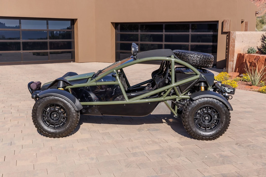 2019 Ariel - Image 11 of 31