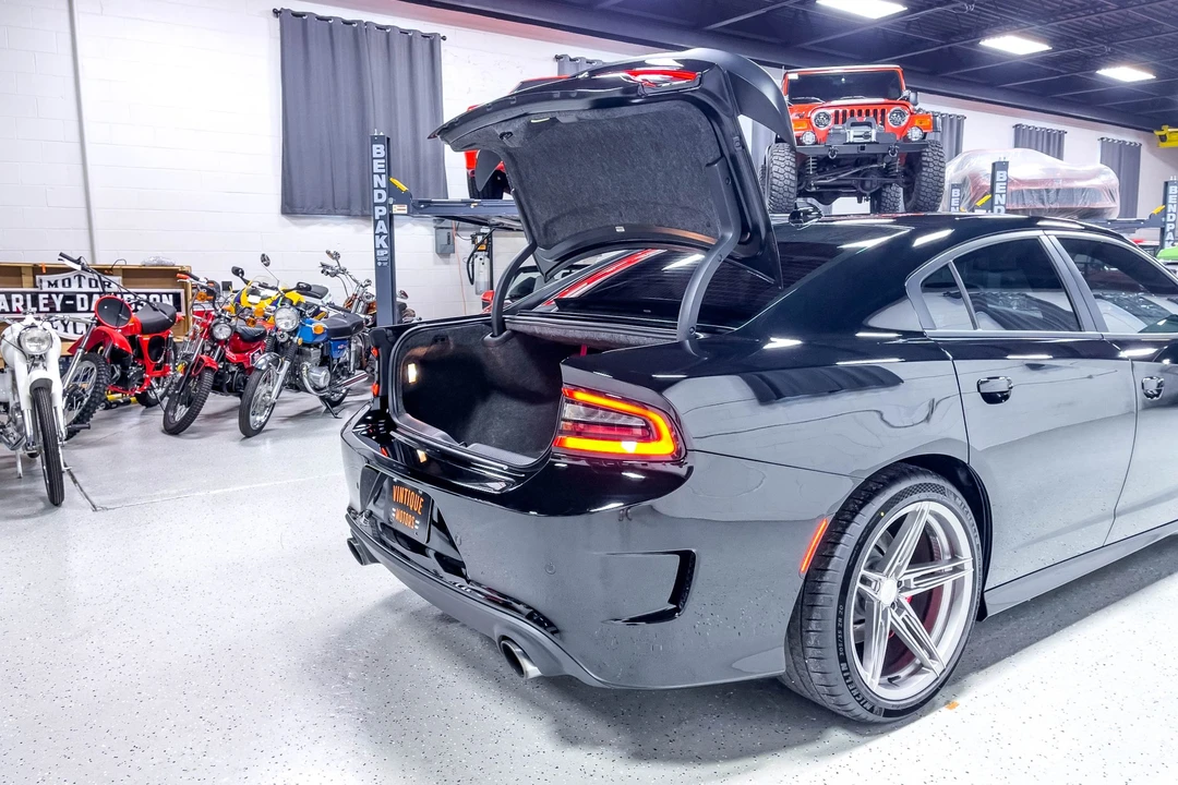 2020 Dodge Charger SRT & 392 7th Gen - Image 24 of 31