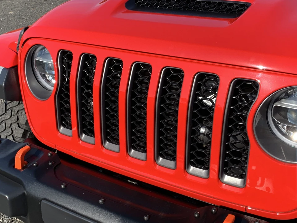 2020 Jeep JT Gladiator - Image 17 of 31