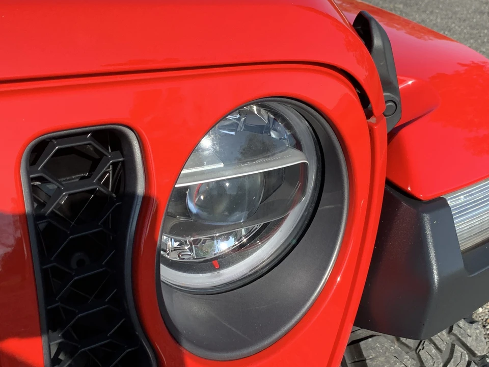 2020 Jeep JT Gladiator - Image 20 of 31