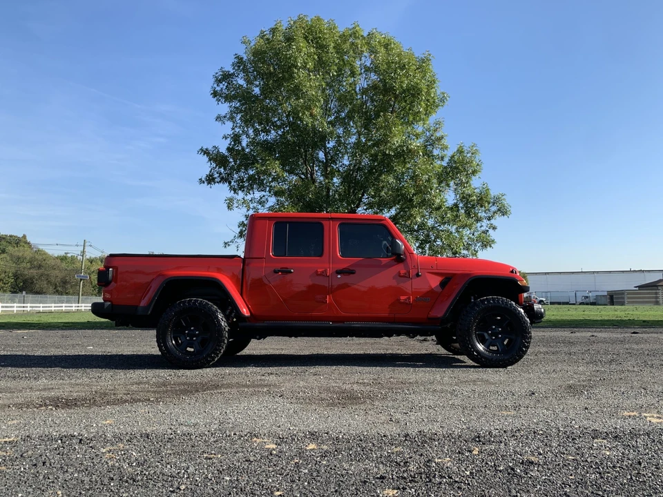 2020 Jeep JT Gladiator - Image 10 of 31