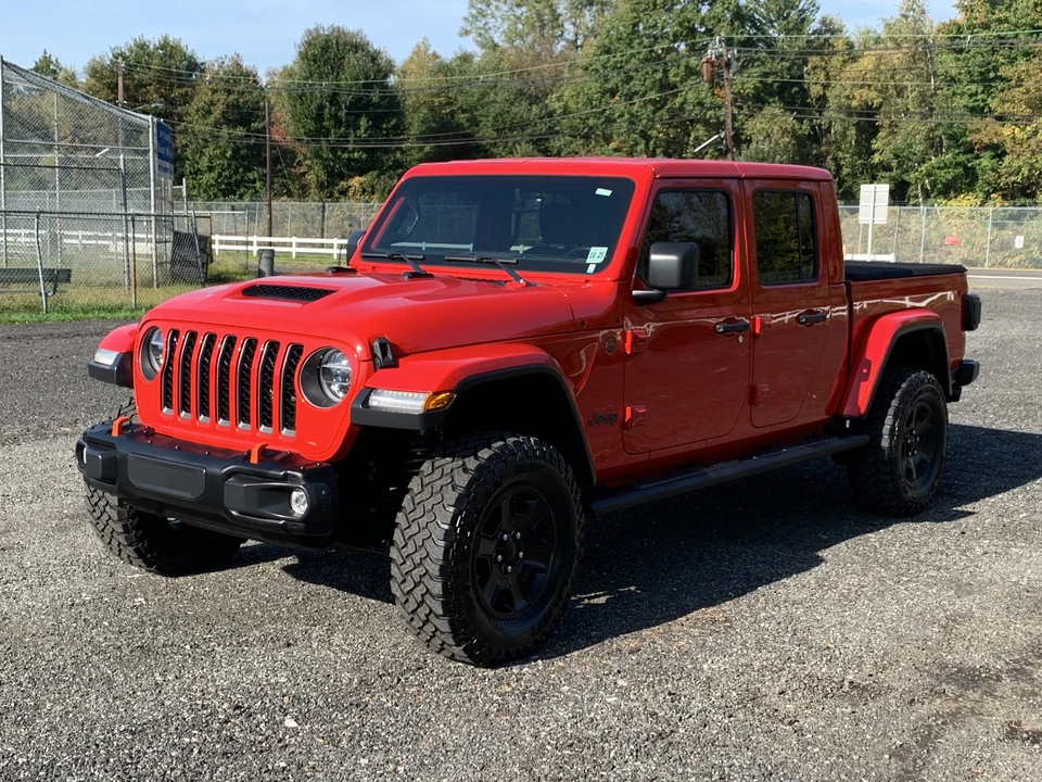 2020 Jeep JT Gladiator - Image 2 of 31