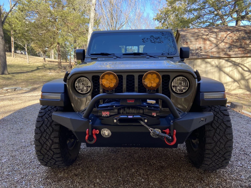 2020 Jeep JT Gladiator - Image 16 of 31