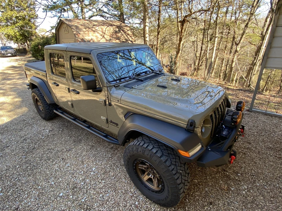 2020 Jeep JT Gladiator - Image 22 of 31