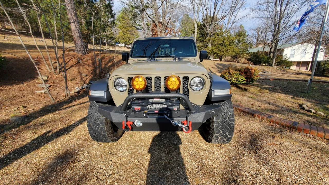 2020 Jeep JT Gladiator - Image 8 of 31
