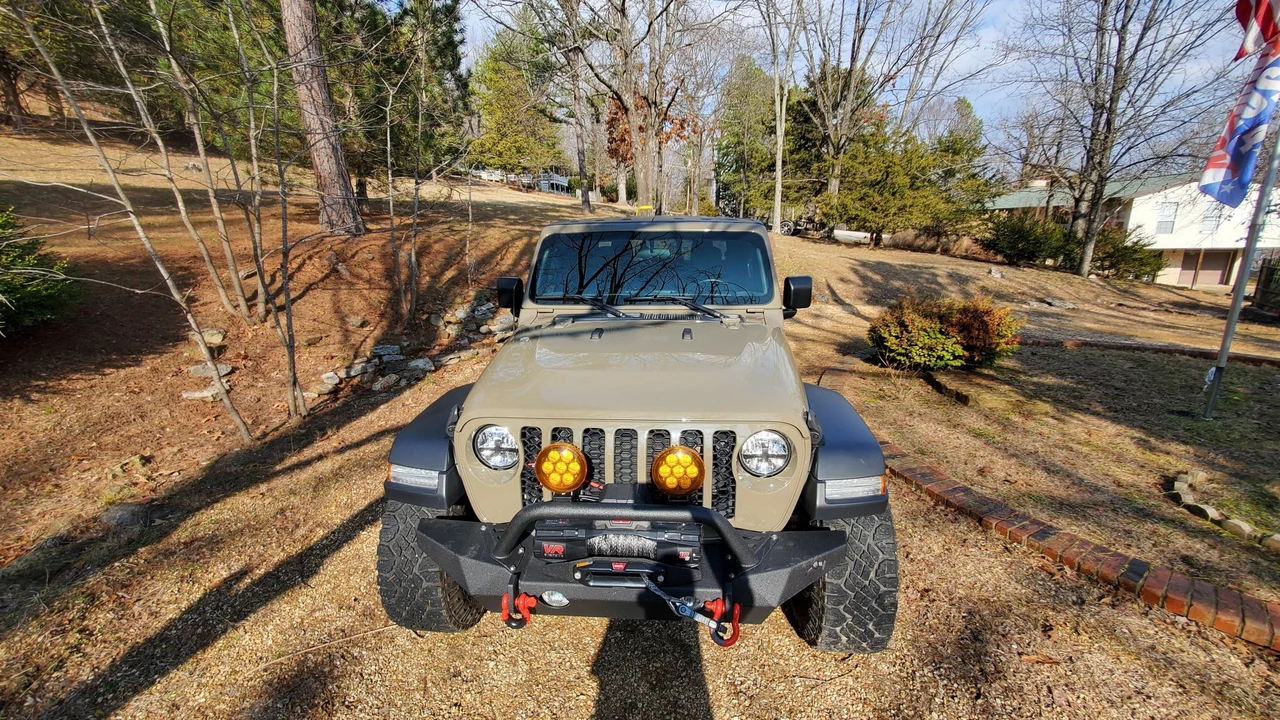 2020 Jeep JT Gladiator - Image 10 of 31