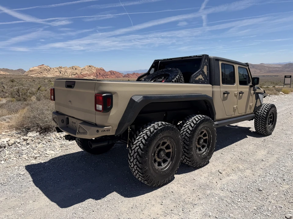 2020 Jeep JT Gladiator - Image 27 of 31