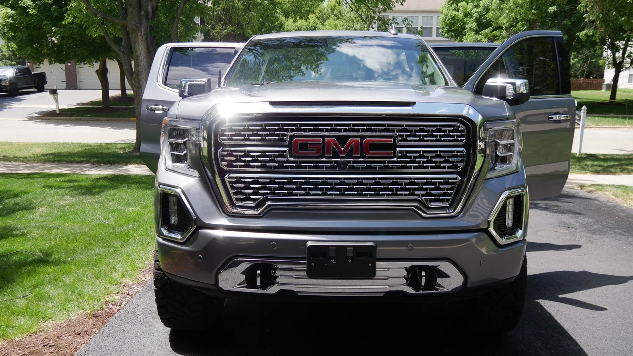 2021 GMC Sierra 5th Gen - Image 15 of 31