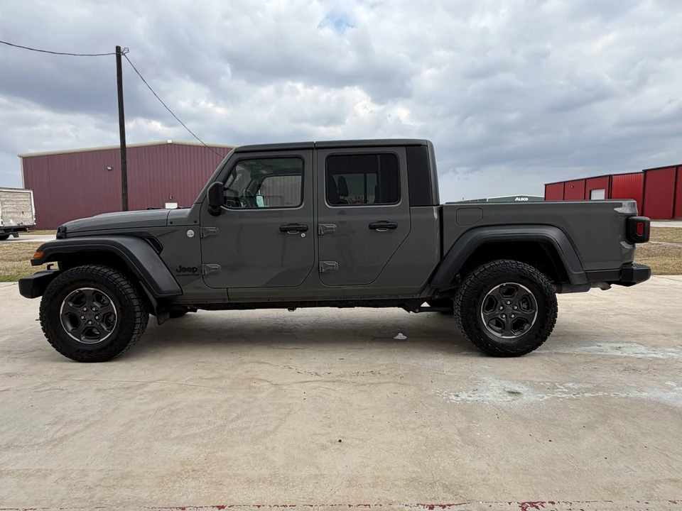 2021 Jeep JT Gladiator - Image 12 of 31