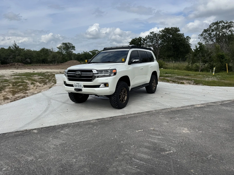 2021 Toyota J200 Land Cruiser - Image 29 of 31