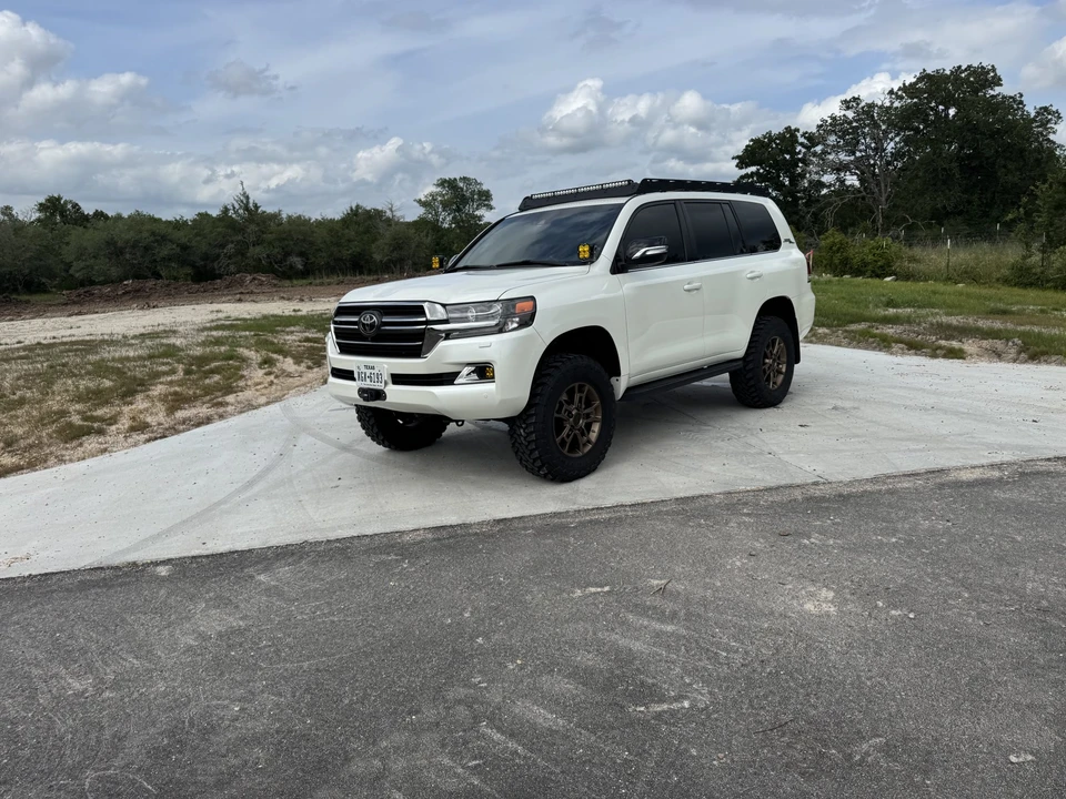 2021 Toyota J200 Land Cruiser - Image 27 of 31